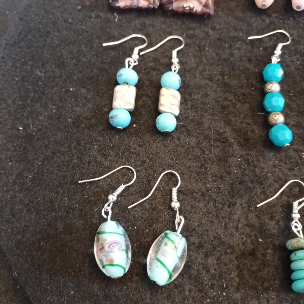 Earrings bundle. Pairs Of Earrings For Pierced Ears. Hoop Dangle Bundle Joblot