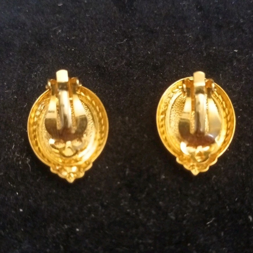 Gold Tone Cameo Style Clip On Earrings 27mm