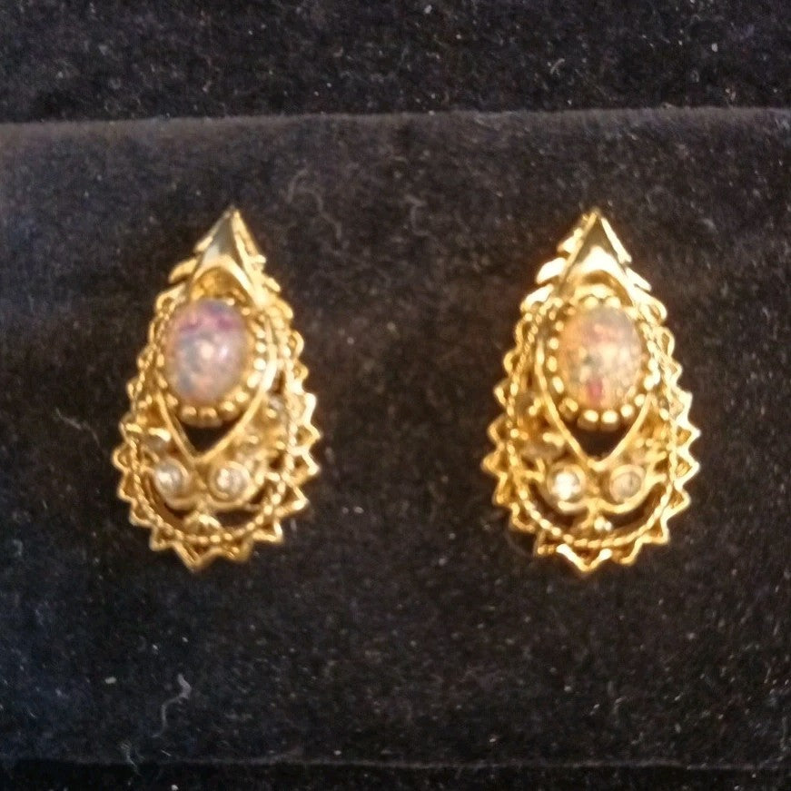 Gold Tone Clip On Earrings 27mm