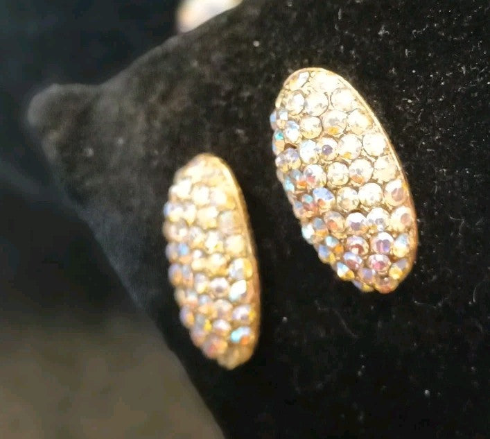 Tara Necklace And Earrings Set. Gold Tone. Rhinestones