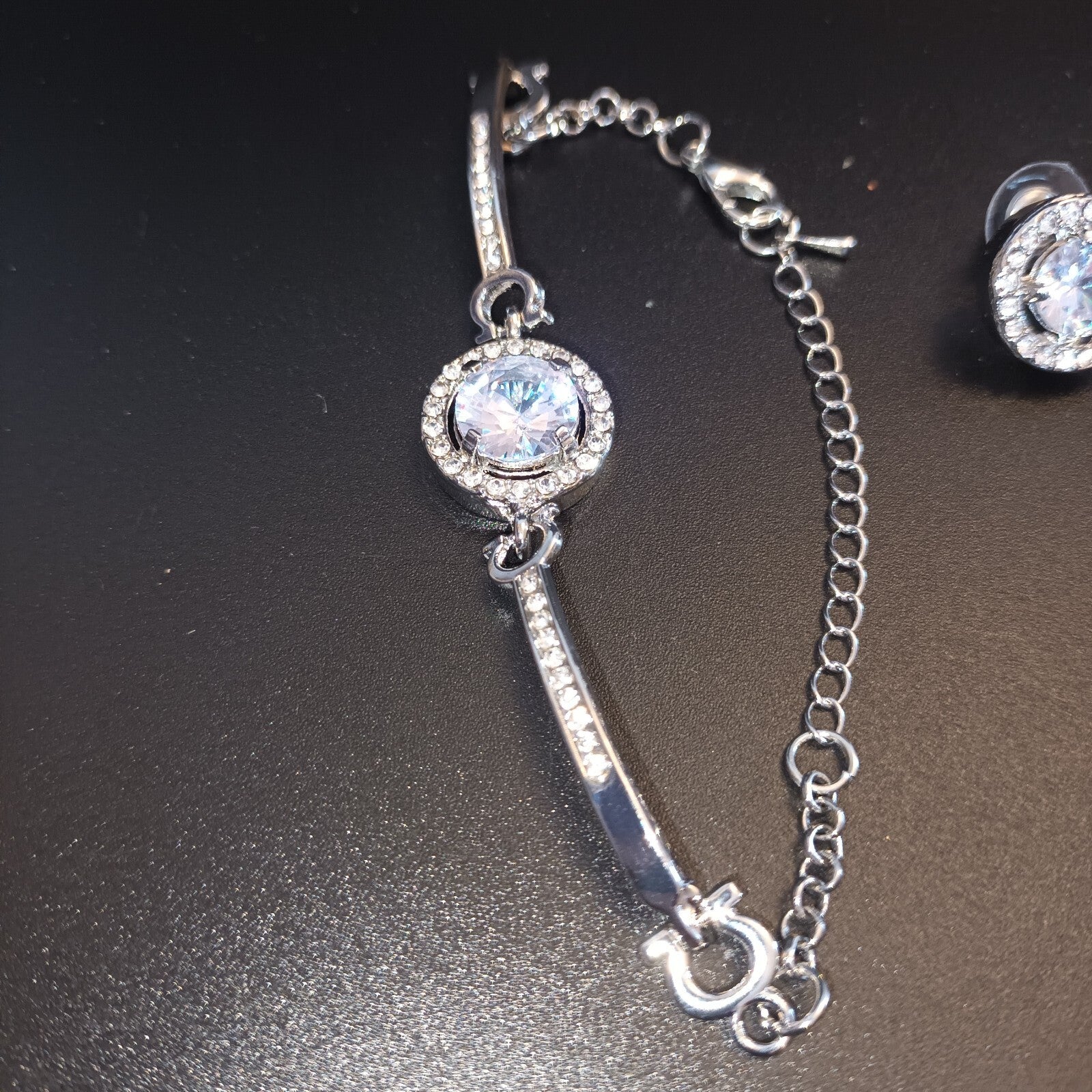 Silver Tone Bracelet And Matching Earrings. Sparkly.
