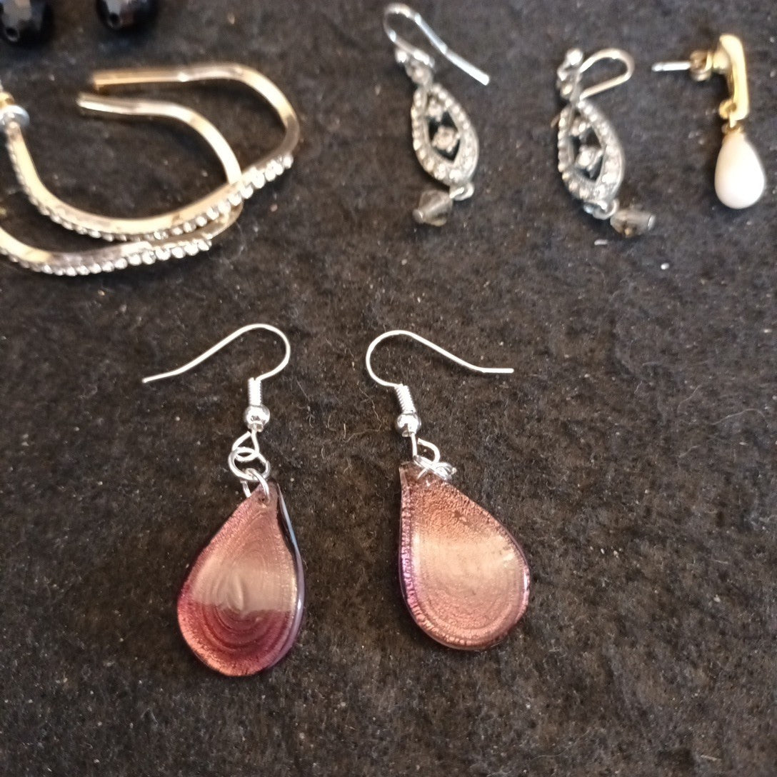 Earrings. Pairs Of Earrings For Pierced Ears. Hoop Dangle. Bundle Joblot