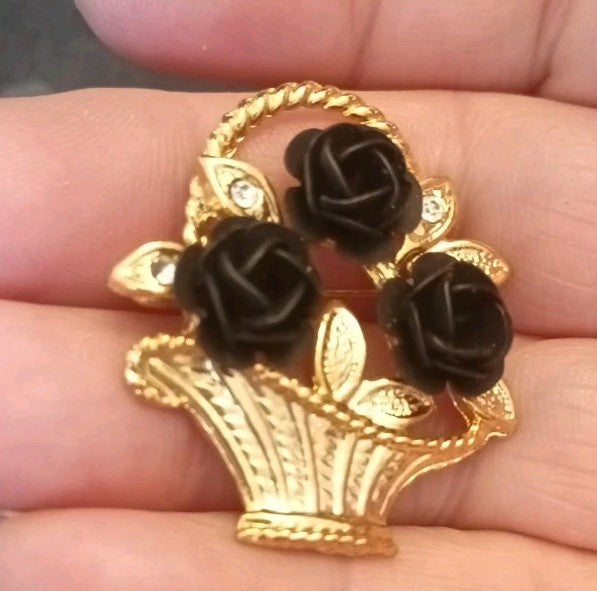 Gold Tone Brooch Basket With Black Roses 3.5cm Tall