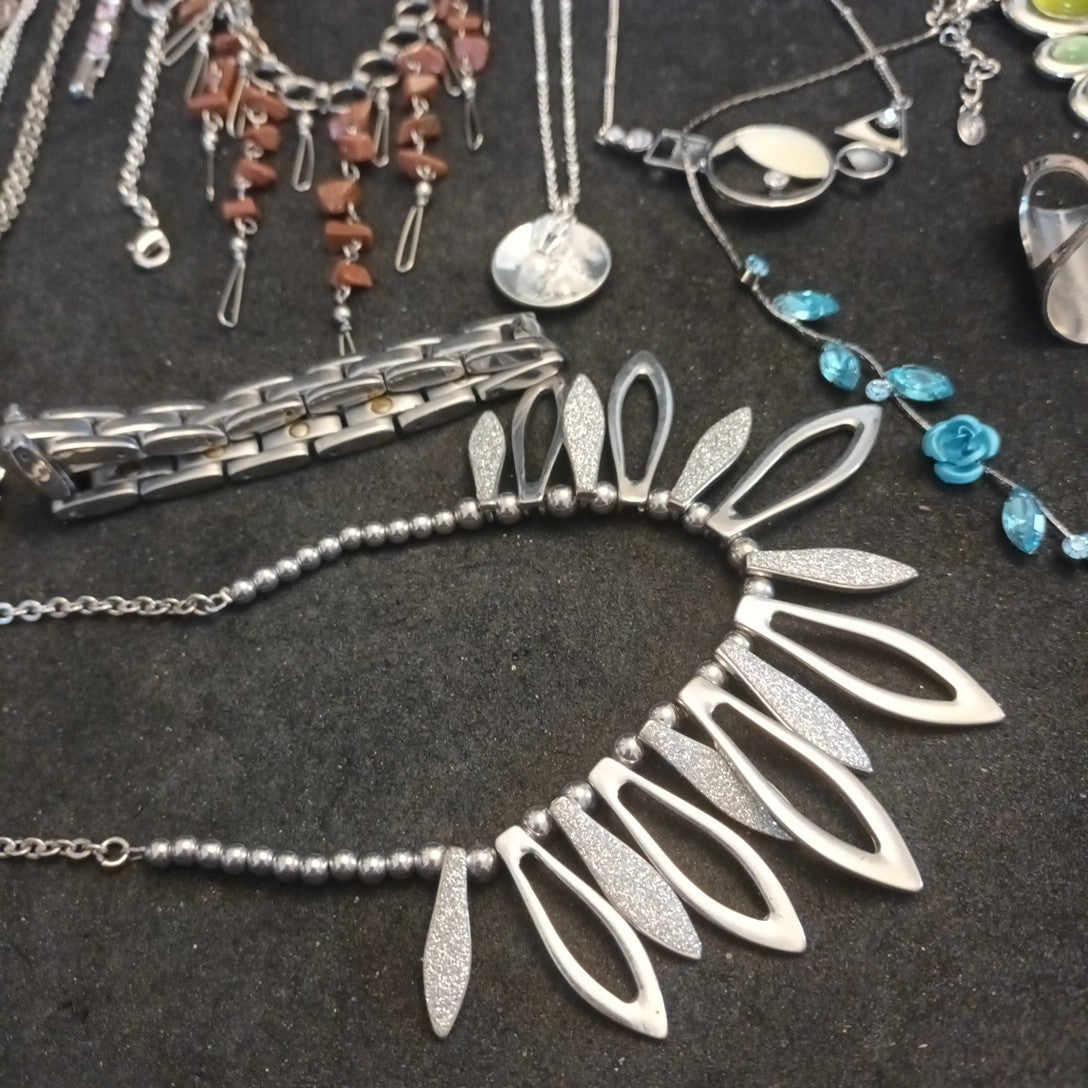 Silver Tone Costume Jewellery  Necklaces Bracelets Bundle Joblot 