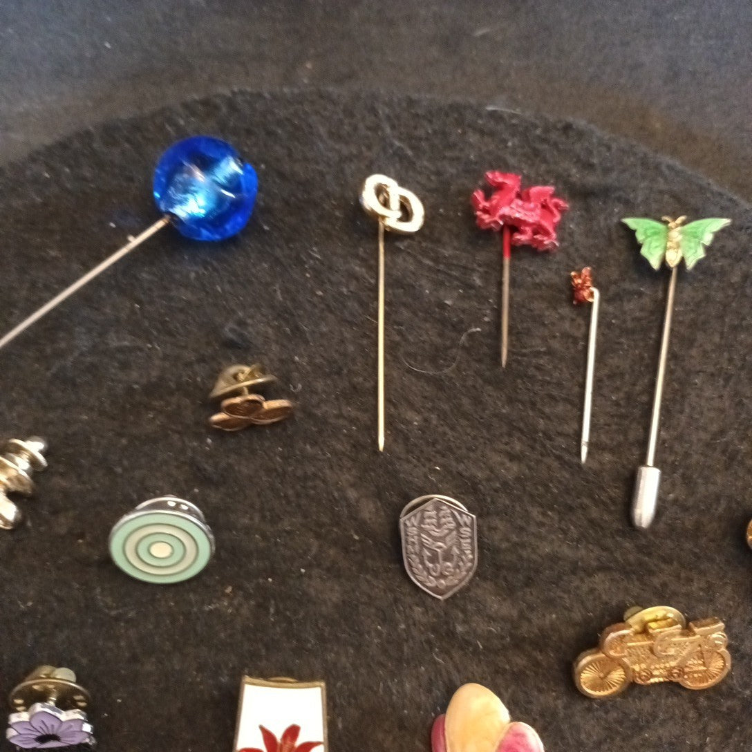 Brooch And Pin Bundle Costume Jewellery Brooches