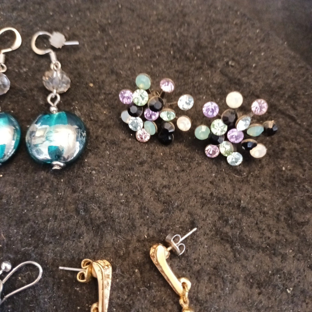 Earrings. Pairs Of Earrings For Pierced Ears. Hoop Dangle. Bundle Joblot