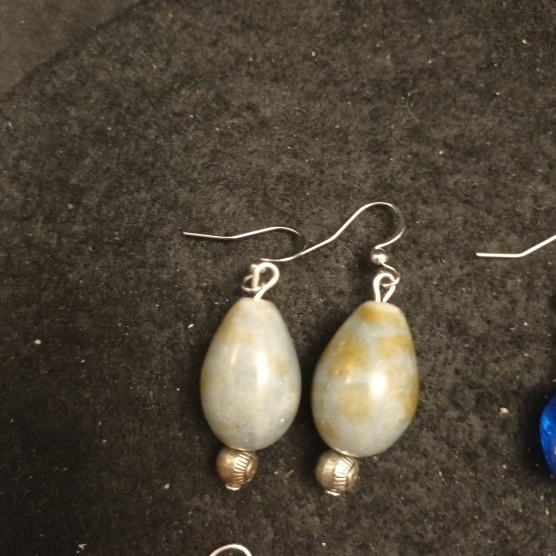 Earrings Bundle Pairs Of Earrings For Pierced Ears. Hoop Dangle Bundle Joblot