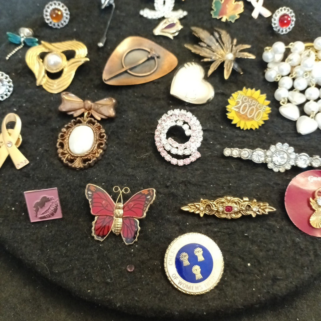 Brooch And Pin Bundle Costume Jewellery Brooches And Pins