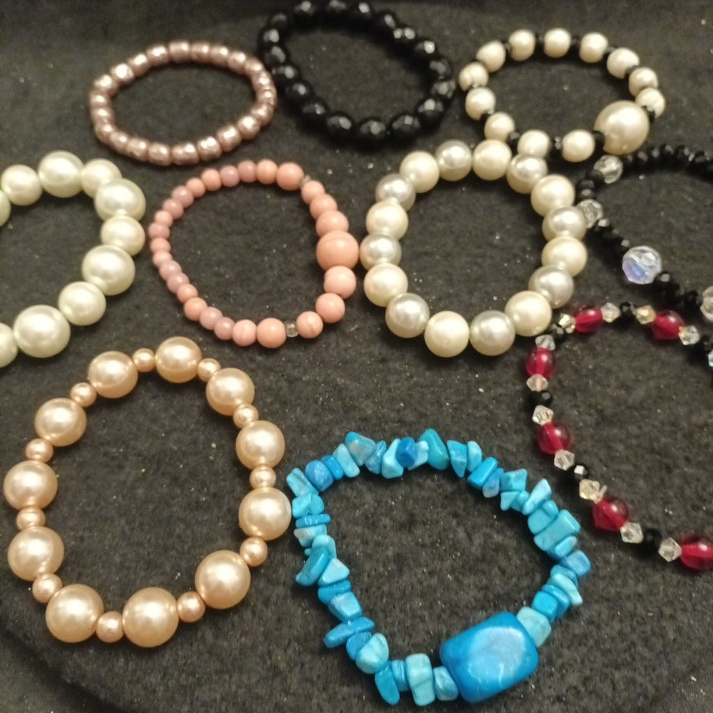 10 Beaded Elasticated Bracelets Bundle Joblot