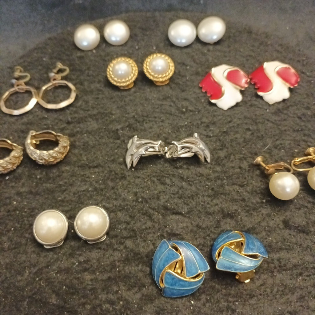 Clip On Earrings. 10 Pairs Of Clip On Earrings. Costume Jewellery Bundle