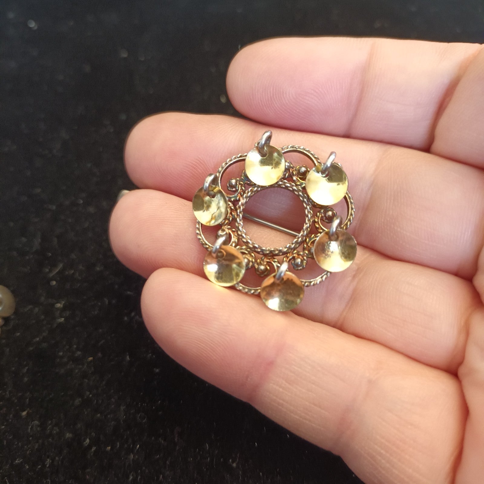 Silver Tone brooches 2.5cm diameter (one marked 830S)