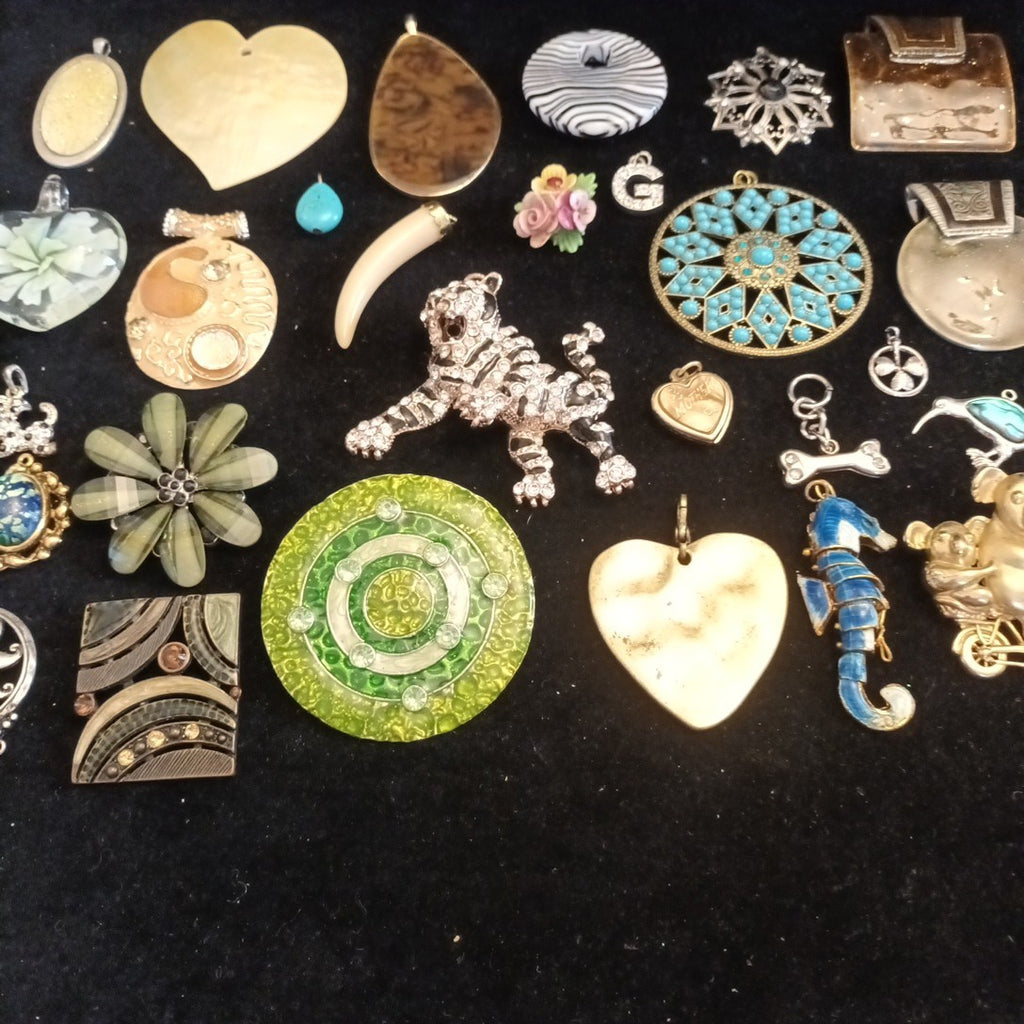 Joblot Bundle Of Pendants Mixed Lot Costume Jewellery