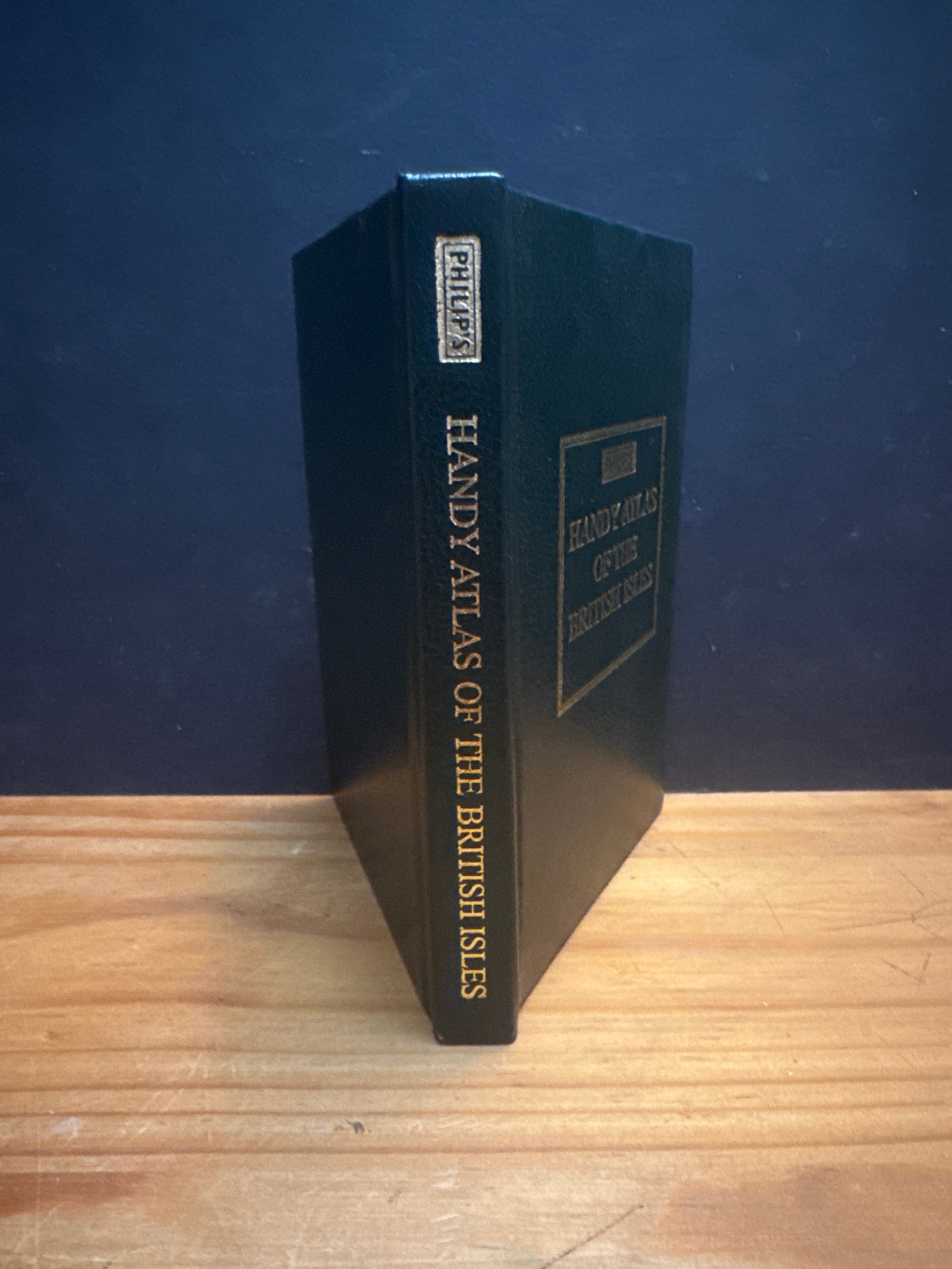 Philip’s Handy Atlas of the British Isles, hardcover book